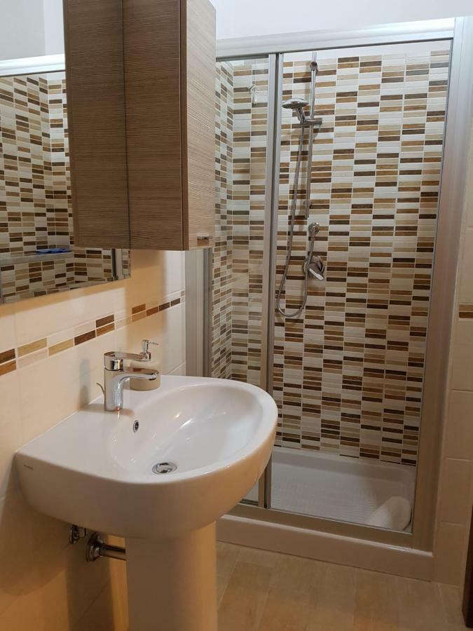 Casa Vacanze La Pavoncella Iglesias Eksteriør bilde