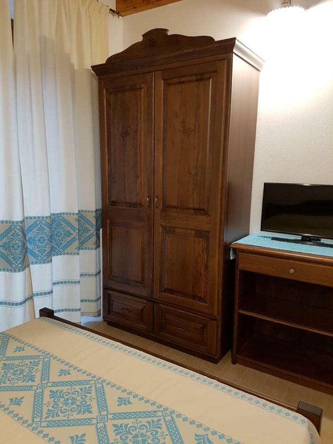 Casa Vacanze La Pavoncella Iglesias Eksteriør bilde